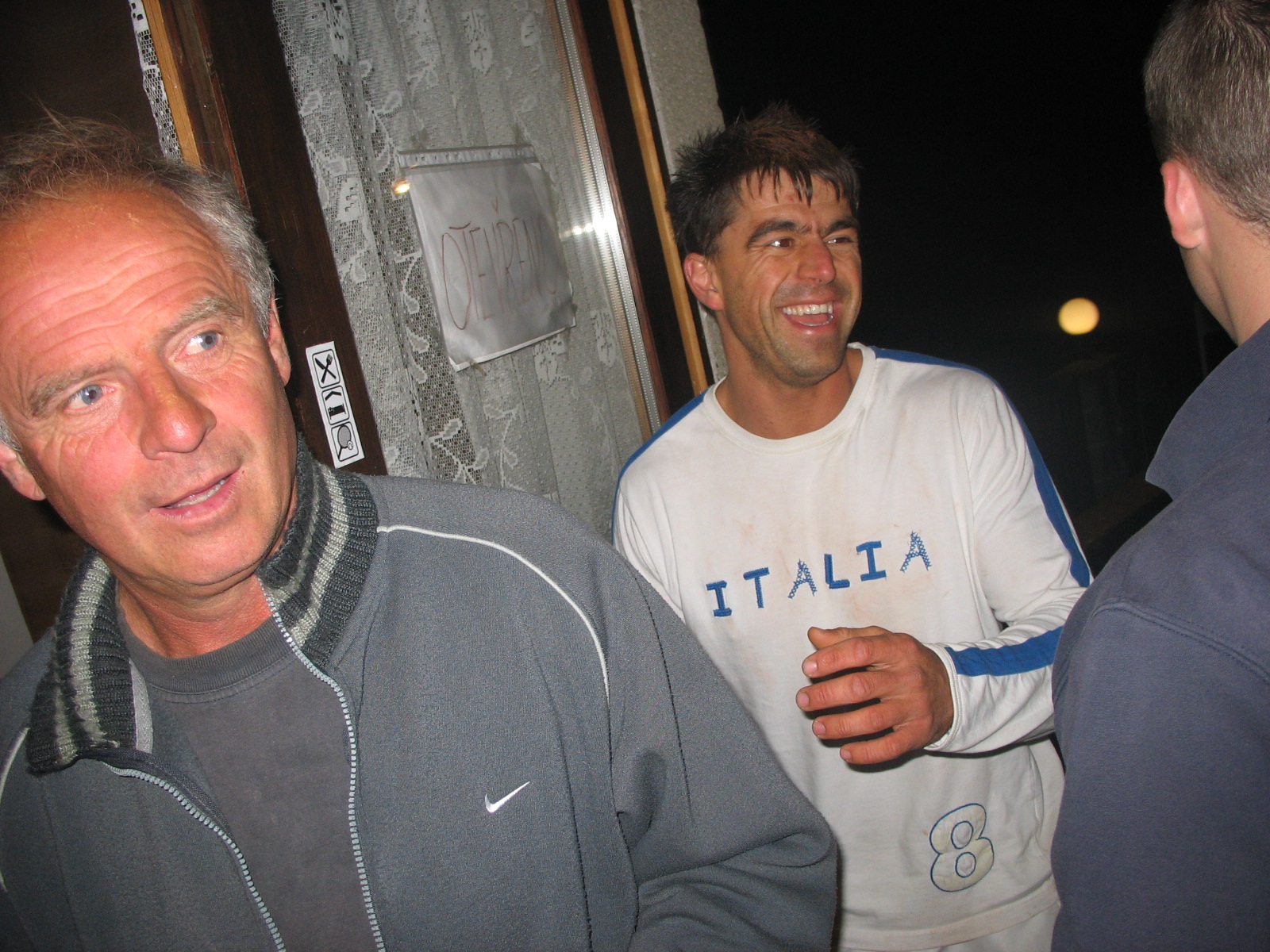 turnaj noční nohejbal 2009 059.jpg