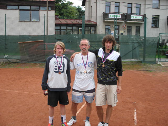 posvícenský nohejbal 2012 003
