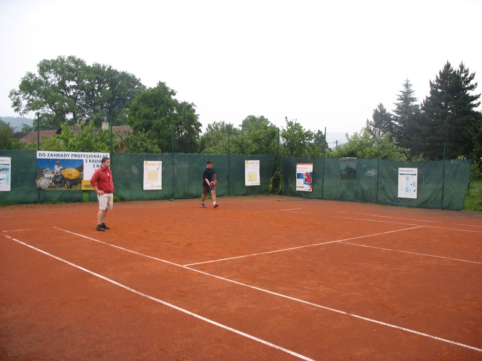 turnaj noční nohejbal 2009 021.jpg